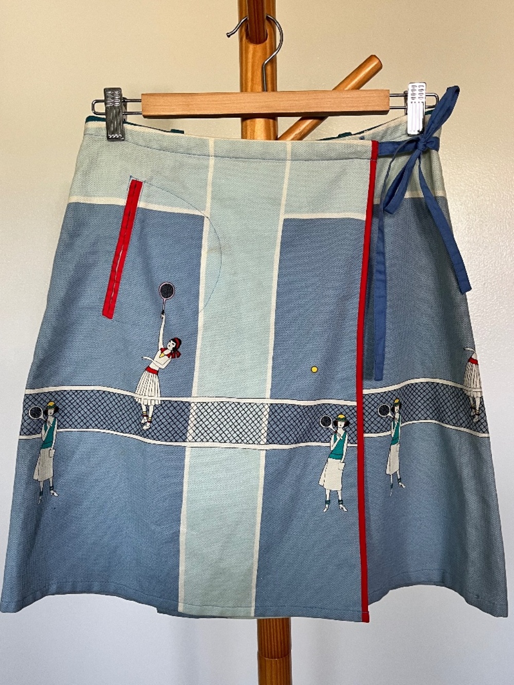 Vintage Anthropologie Tennis print wrap skirt, size 2